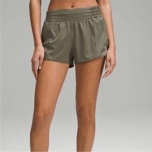 lululemon athletica *cute* Olive Green Hi-ri Hottie Shorts